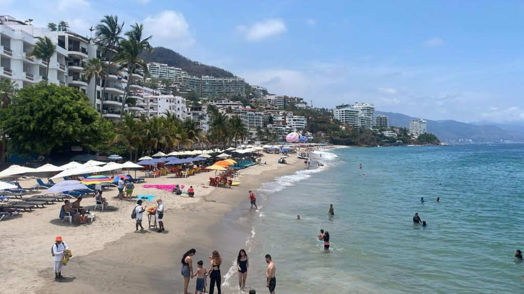 Five beaches raised yellow flag
